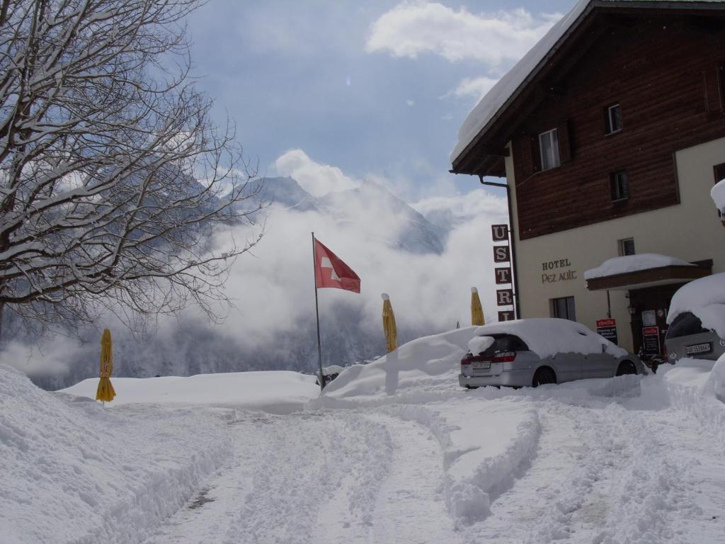 Hotel Pez Ault Disentis Eksteriør bilde