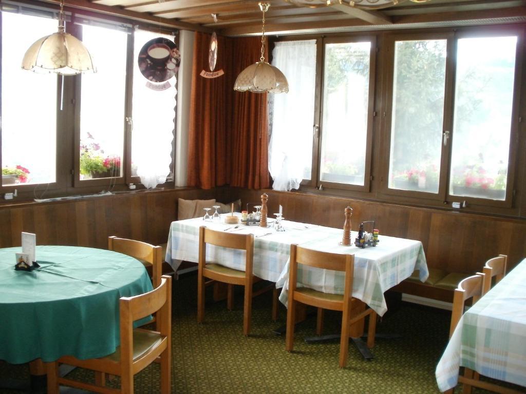 Hotel Pez Ault Disentis Eksteriør bilde