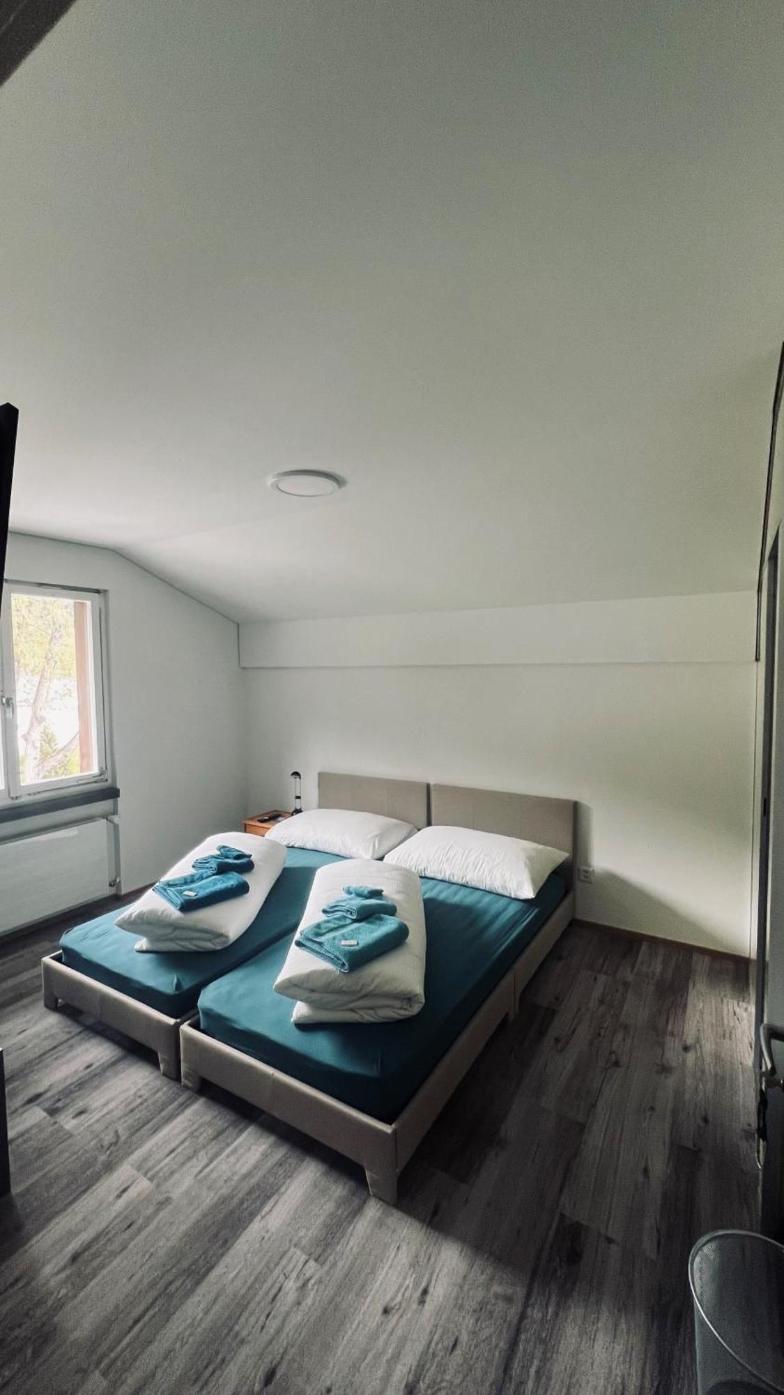 Hotel Pez Ault Disentis Eksteriør bilde